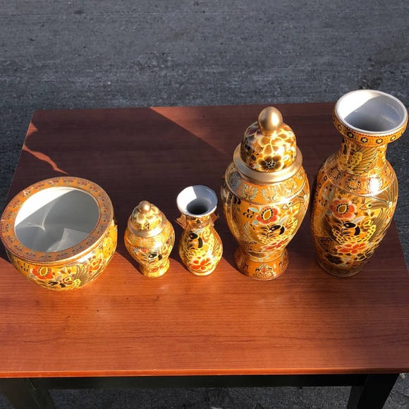 Porcelain Set-Five Piece Fine Hand-Painted China - Picture 10 of 10